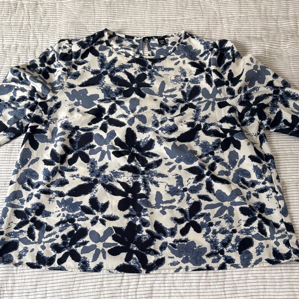 SHEIN Navy and White Floral Print Long Sleeve Blouse